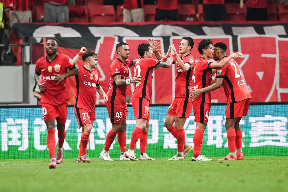 中超-刘若钒梅开二度 上海海港主场战胜云南玉昆